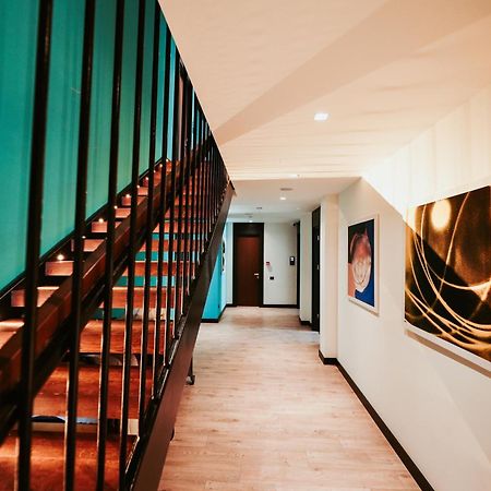 Palladium Beach Hotel- Private Beach Included เดอร์มี ภายนอก รูปภาพ