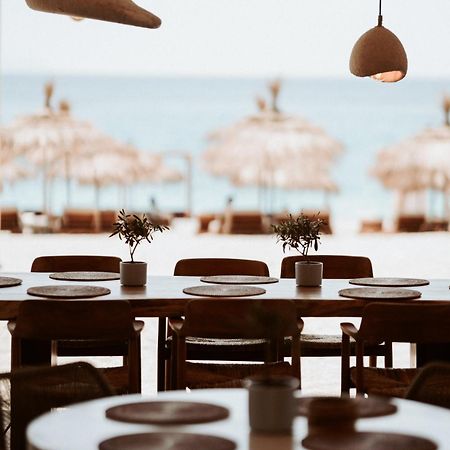 Palladium Beach Hotel- Private Beach Included เดอร์มี ภายนอก รูปภาพ