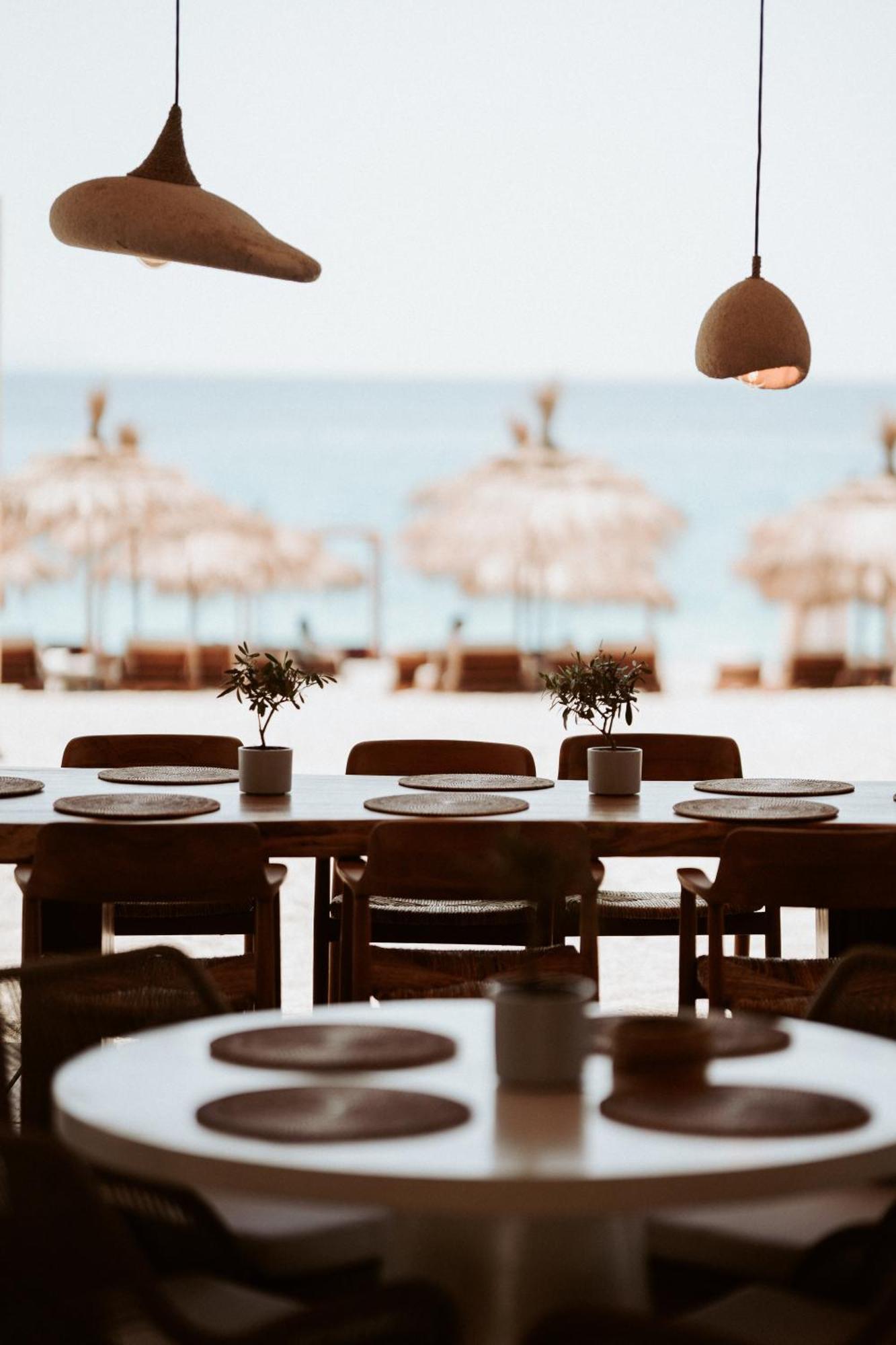 Palladium Beach Hotel- Private Beach Included เดอร์มี ภายนอก รูปภาพ